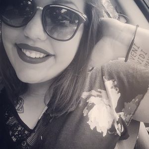 Meet your Posher, Shannon